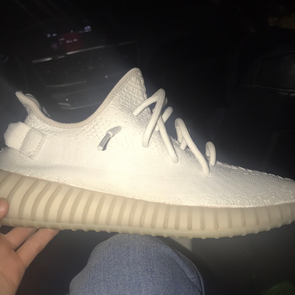 yeezy 350 v2 cream